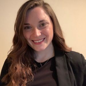 Meet your Posher, Alexandra